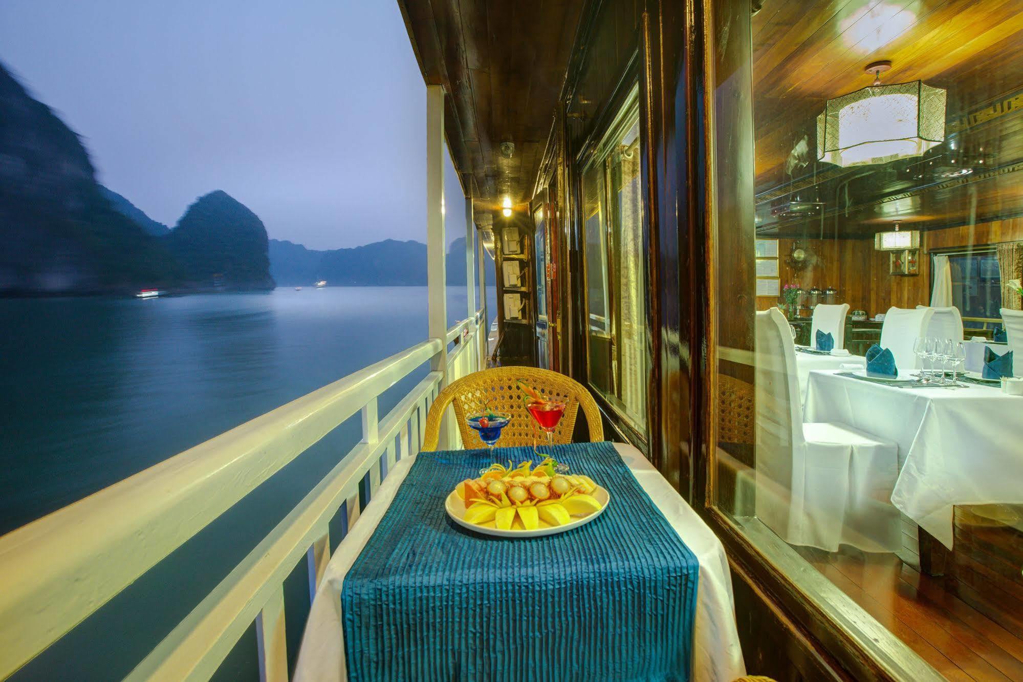 下龍 Flamingo Luxury Cruises酒店 外观 照片