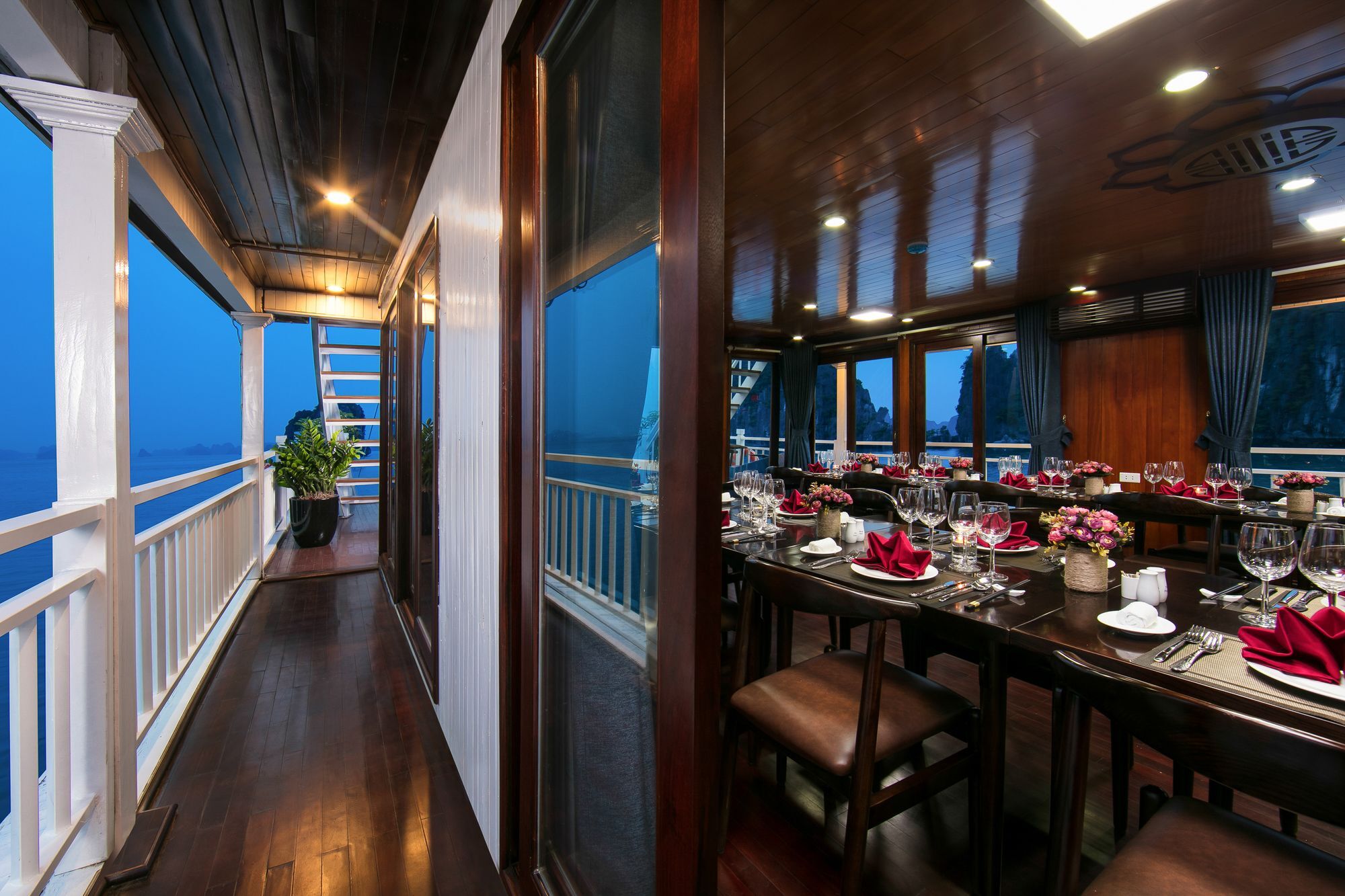 下龍 Flamingo Luxury Cruises酒店 外观 照片
