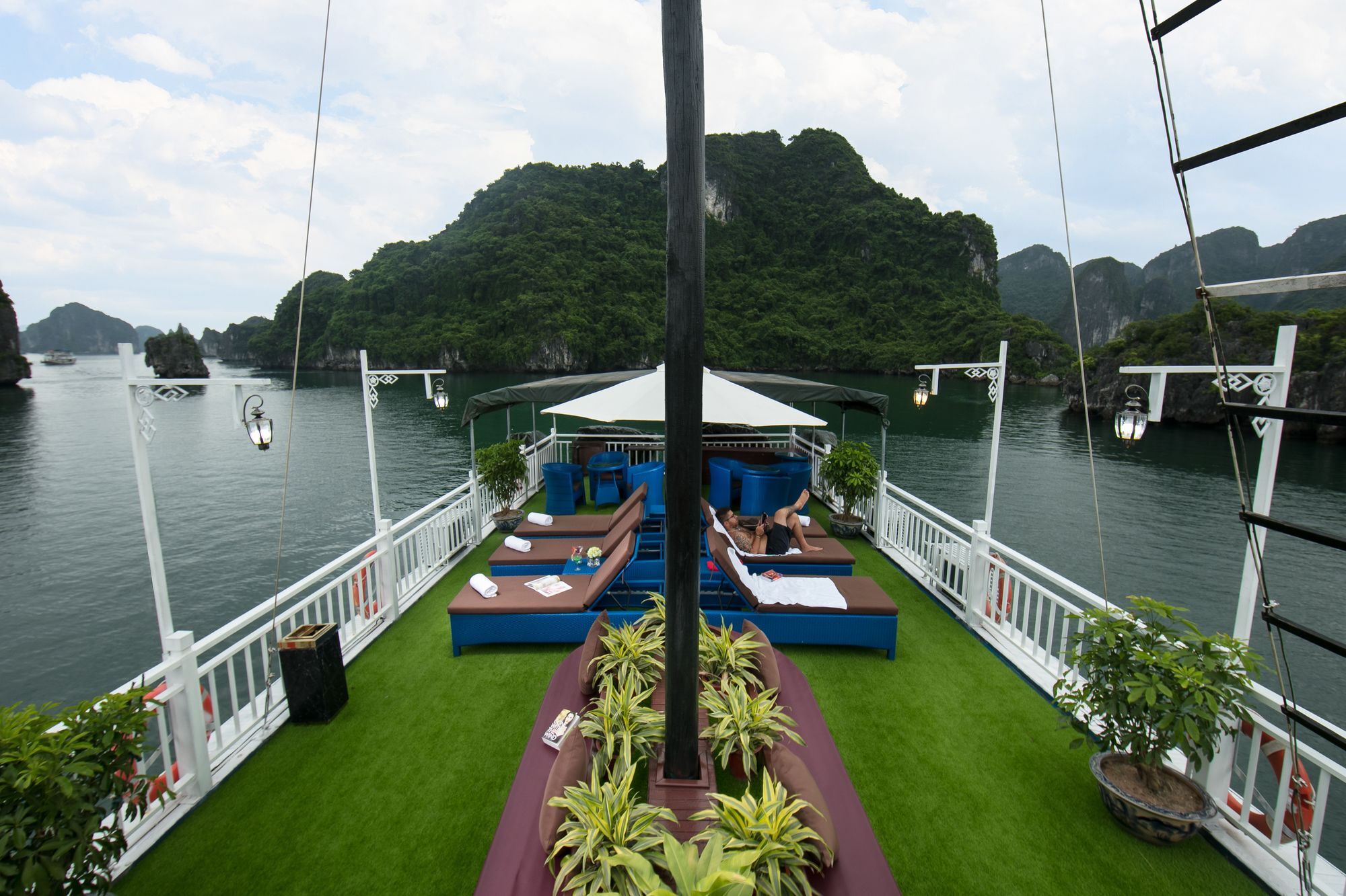 下龍 Flamingo Luxury Cruises酒店 外观 照片